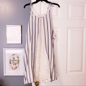 Cute dress with cute sleeves